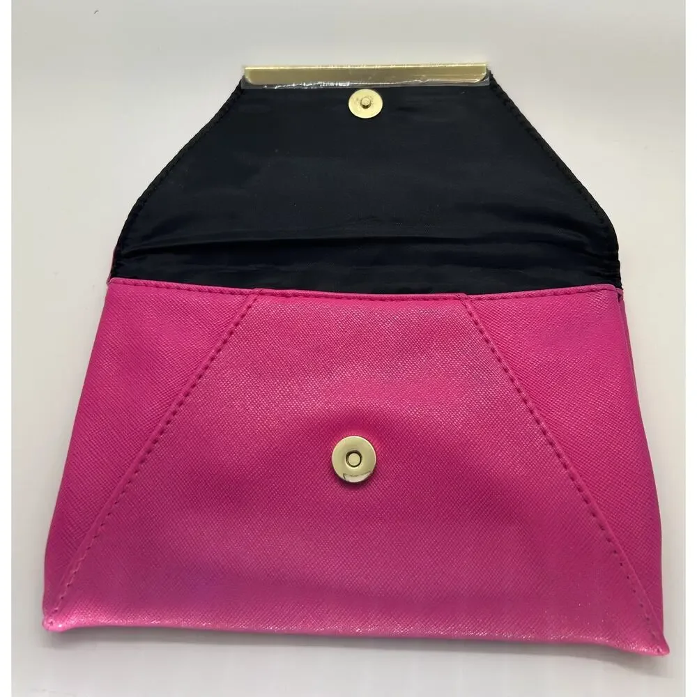 Y2K Juicy Couture pouch‎ in Juicy Pink with silver hardware